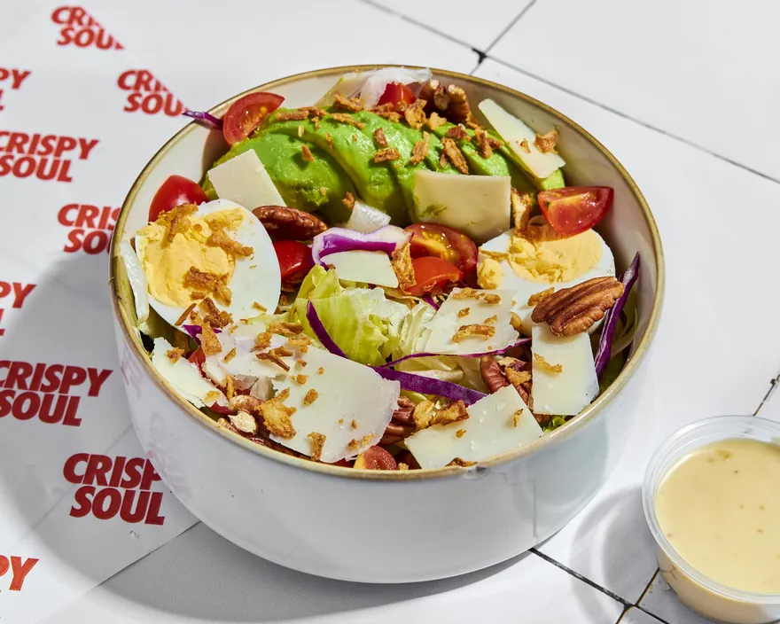 Salade Avocado Power - menu CRISPY SOUL, poulet frit halal et waffle burgers