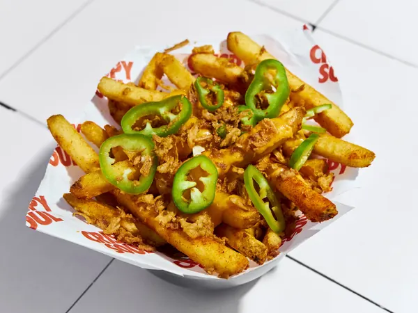 Frites cheddar oignons frits et jalapenos, CRISPY SOUL Saint-Mandé